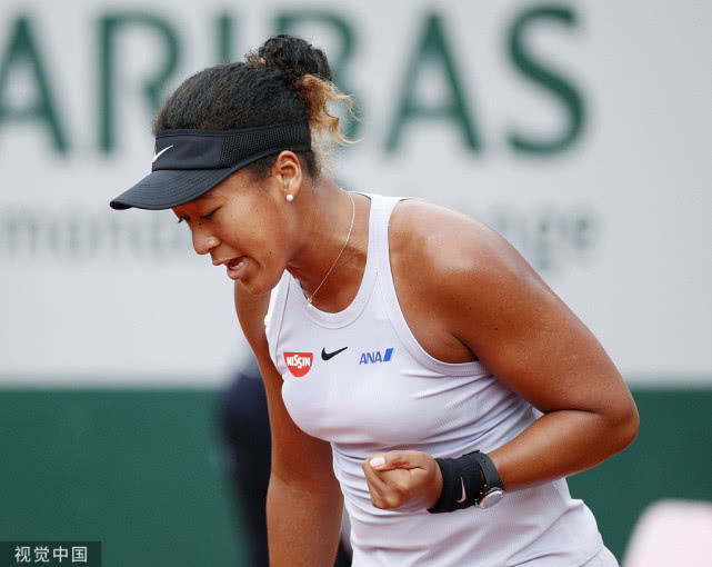  塔图姆与60激战西班牙队分钟，反败为胜胜负难料！，阿扎伦卡焦点对战全场沸腾不已